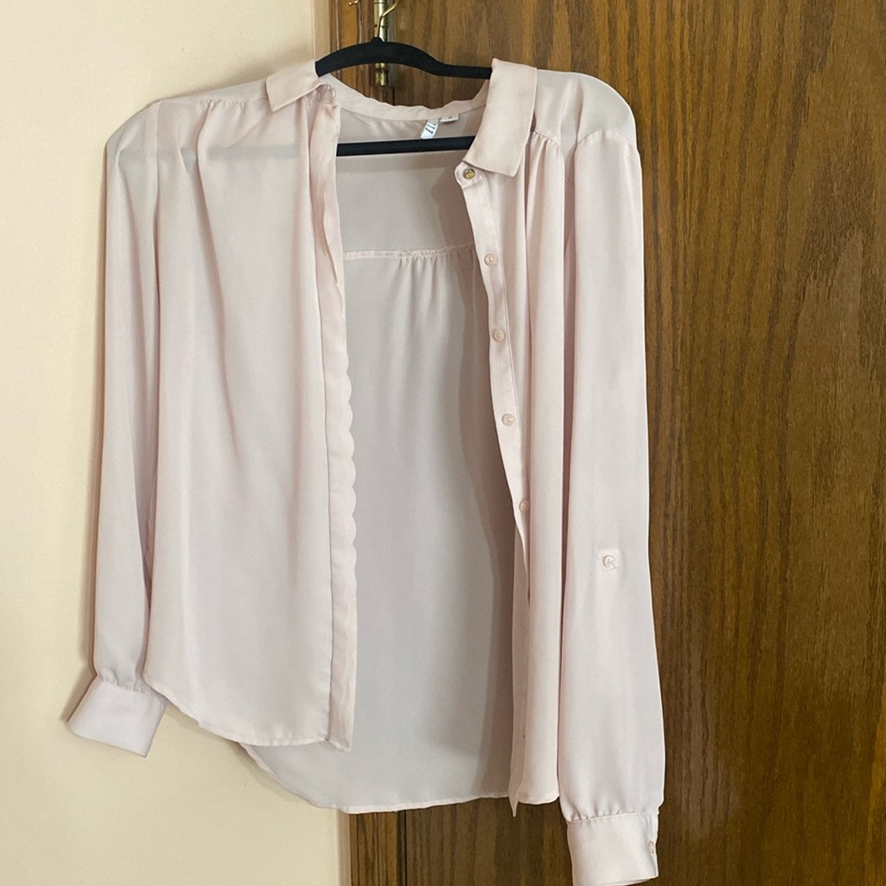 Blush size medium button up